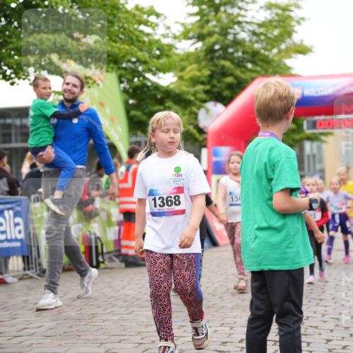 12.06.2026 - Holstenköstenlauf LAZAROV Photography http://msf.ph/oto/9741422 12.06.2026 15:39:04 Laufen 519, 1368, 150, 09, 02, 101, 135, 355, 361, 401, 784, 785, 791, 1265, 1377 meine-sportfotos.de