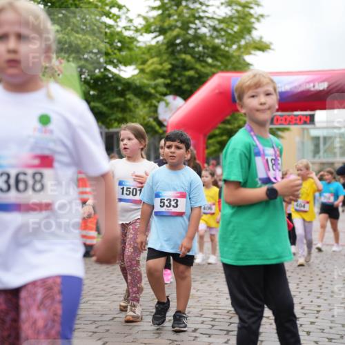 12.06.2026 - Holstenköstenlauf LAZAROV Photography http://msf.ph/oto/9741423 12.06.2026 15:39:06 Laufen 1368, 1501, 0, 09, 04, 183, 533, 406, 404, 101, 135, 784, 785, 791, 921, 922, 1265, 1377, 1522 meine-sportfotos.de