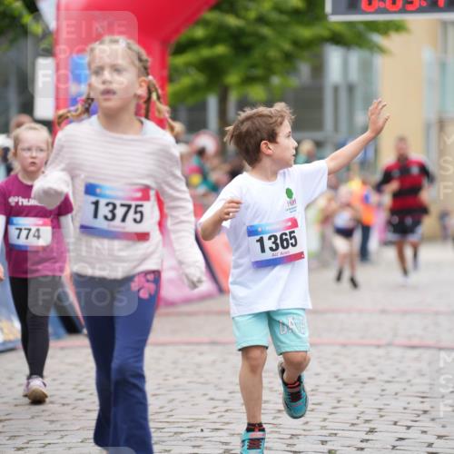 12.06.2026 - Holstenköstenlauf LAZAROV Photography http://msf.ph/oto/9741466 12.06.2026 15:39:46 Laufen 1547, 774, 1375, 1365, 360, 1365, 1537 meine-sportfotos.de