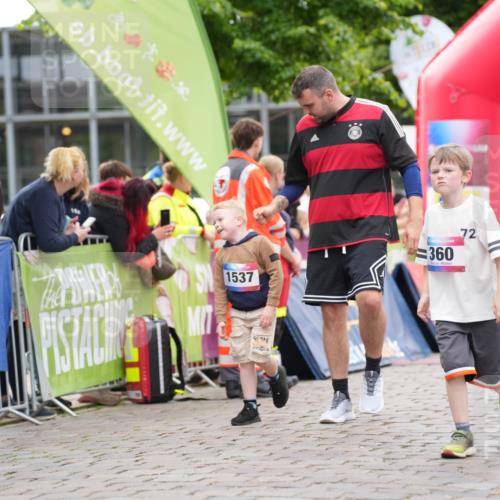 12.06.2026 - Holstenköstenlauf LAZAROV Photography http://msf.ph/oto/9741479 12.06.2026 15:39:57 Laufen 9, 1537, 360, 72, 82, 92, 405, 536, 538, 765, 1488 meine-sportfotos.de