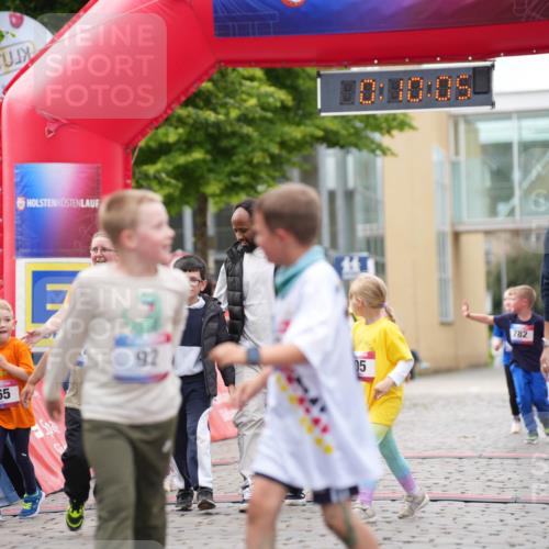 12.06.2026 - Holstenköstenlauf LAZAROV Photography http://msf.ph/oto/9741491 12.06.2026 15:40:07 Laufen 765, 92, 05, 782, 765, 782, 786, 1479 meine-sportfotos.de
