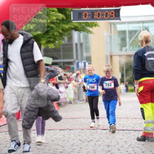 12.06.2026 - Holstenköstenlauf LAZAROV Photography http://msf.ph/oto/9741497 12.06.2026 15:40:11 Laufen 1488, 0, 10, 09, 786, 782, 782, 786 meine-sportfotos.de