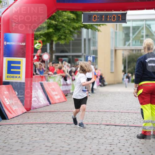 12.06.2026 - Holstenköstenlauf LAZAROV Photography http://msf.ph/oto/9741525 12.06.2026 15:41:09 Laufen 88, 0, 18, 07, 88 meine-sportfotos.de