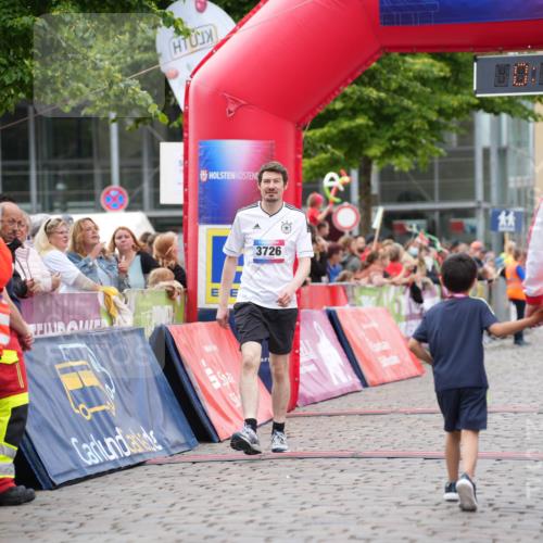 12.06.2026 - Holstenköstenlauf LAZAROV Photography http://msf.ph/oto/9741526 12.06.2026 15:41:21 Laufen 3726 meine-sportfotos.de