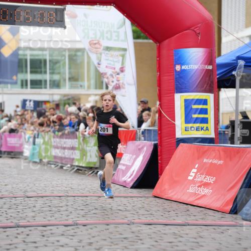 12.06.2026 - Holstenköstenlauf LAZAROV Photography http://msf.ph/oto/9741566 12.06.2026 16:05:10 Laufen 10, 05, 08, 201, 5, 201 meine-sportfotos.de