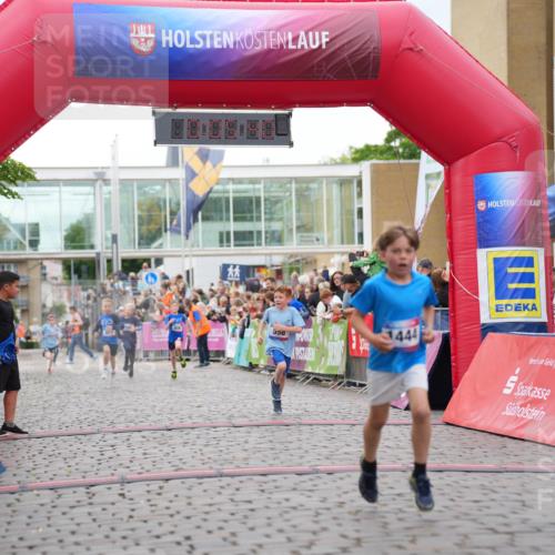 12.06.2026 - Holstenköstenlauf LAZAROV Photography http://msf.ph/oto/9741587 12.06.2026 16:05:42 Laufen 888, 558, 444, 200, 336, 558, 573, 801, 806, 1444 meine-sportfotos.de