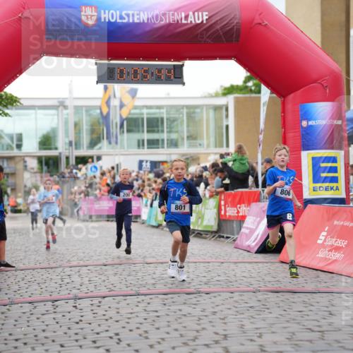 12.06.2026 - Holstenköstenlauf LAZAROV Photography http://msf.ph/oto/9741591 12.06.2026 16:05:46 Laufen 806, 200, 801, 5, 200, 573, 801, 806, 1013 meine-sportfotos.de