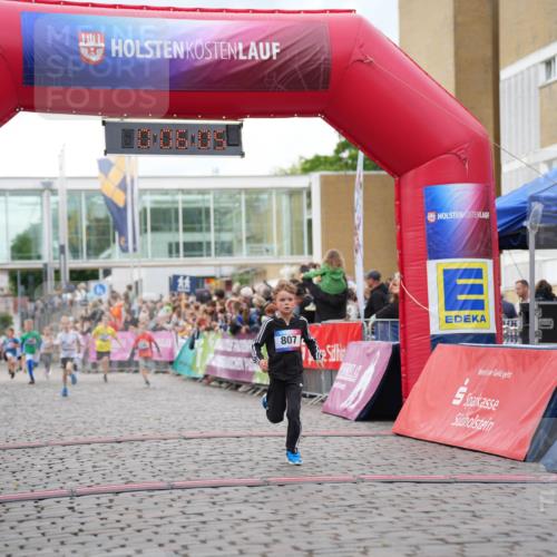 12.06.2026 - Holstenköstenlauf LAZAROV Photography http://msf.ph/oto/9741616 12.06.2026 16:06:07 Laufen 807, 3, 0, 196, 199, 424, 807, 813, 1004, 1251 meine-sportfotos.de