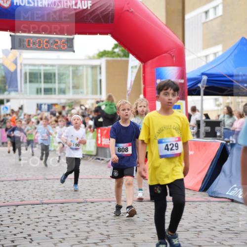 12.06.2026 - Holstenköstenlauf LAZAROV Photography http://msf.ph/oto/9741654 12.06.2026 16:06:28 Laufen 10, 08, 28, 190, 808, 429, 574, 147, 190, 192, 202, 571, 1003, 1231, 1257, 1337, 1384, 1385, 1405 meine-sportfotos.de