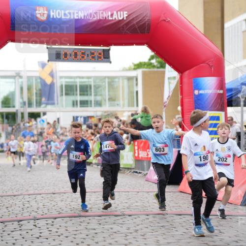 12.06.2026 - Holstenköstenlauf LAZAROV Photography http://msf.ph/oto/9741659 12.06.2026 16:06:31 Laufen 192, 147, 603, 190, 202, 1131, 308, 147, 192, 193, 202, 204, 455, 571, 1003, 1231, 1257, 1337, 1385, 1405, 1527 meine-sportfotos.de