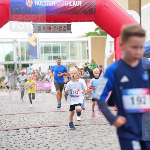 12.06.2026 - Holstenköstenlauf LAZAROV Photography http://msf.ph/oto/9741669 12.06.2026 16:06:36 Laufen 1385, 1257, 192, 147, 193, 204, 327, 455, 571, 1130, 1257, 1337, 1359, 1388, 1405, 1527 meine-sportfotos.de