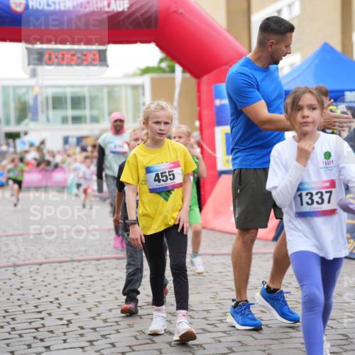12.06.2026 - Holstenköstenlauf LAZAROV Photography http://msf.ph/oto/9741678 12.06.2026 16:06:41 Laufen 0, 06, 39, 455, 1337, 17, 204, 193, 327, 1130, 1250, 1359, 1388, 1394, 1527 meine-sportfotos.de