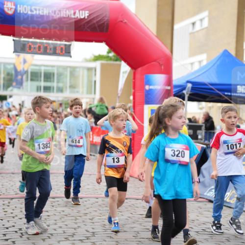 12.06.2026 - Holstenköstenlauf LAZAROV Photography http://msf.ph/oto/9741721 12.06.2026 16:07:11 Laufen 147, 1382, 614, 13, 320, 1017, 66, 197, 319, 452, 562, 575, 797, 942, 1009, 1015, 1021, 1225, 1252, 1360, 1387, 1389, 1487, 1497 meine-sportfotos.de