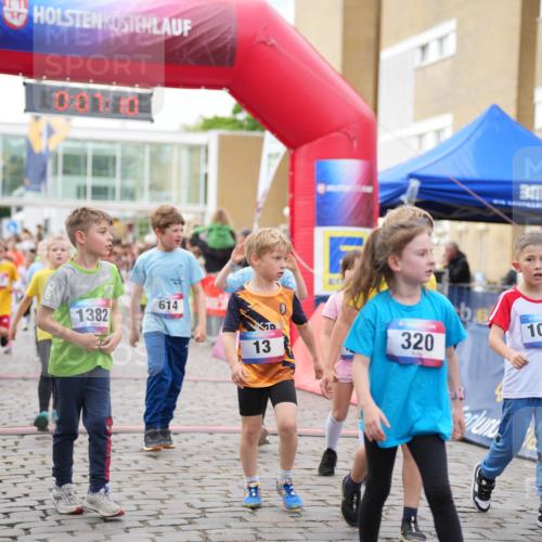 12.06.2026 - Holstenköstenlauf LAZAROV Photography http://msf.ph/oto/9741722 12.06.2026 16:07:12 Laufen 10, 07, 110, 1382, 614, 13, 320, 1017, 66, 197, 319, 452, 575, 797, 942, 1009, 1015, 1021, 1225, 1252, 1360, 1387, 1389, 1497 meine-sportfotos.de