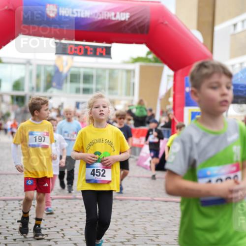12.06.2026 - Holstenköstenlauf LAZAROV Photography http://msf.ph/oto/9741730 12.06.2026 16:07:15 Laufen 197, 0, 07, 14, 452, 614, 66, 154, 159, 197, 319, 575, 797, 942, 1009, 1015, 1016, 1021, 1225, 1252, 1342, 1351, 1360, 1387, 1389, 1412, 1466, 1497 meine-sportfotos.de