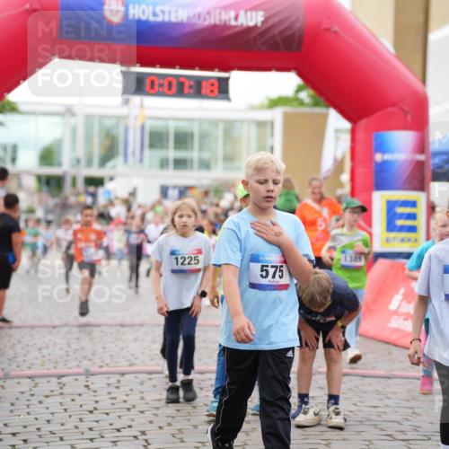12.06.2026 - Holstenköstenlauf LAZAROV Photography http://msf.ph/oto/9741736 12.06.2026 16:07:20 Laufen 10, 07, 18, 1225, 36, 575, 1389, 1252, 138, 3, 154, 159, 203, 319, 545, 556, 563, 564, 809, 942, 1009, 1015, 1016, 1225, 1234, 1342, 1351, 1352, 1354, 1389, 1412, 1466 meine-sportfotos.de