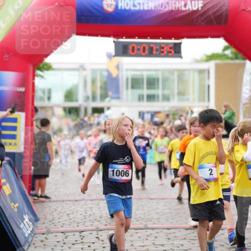 12.06.2026 - Holstenköstenlauf LAZAROV Photography http://msf.ph/oto/9741761 12.06.2026 16:07:37 Laufen 1006, 10, 07, 35, 2, 432, 446, 27, 195, 388, 390, 441, 444, 446, 451, 454, 546, 547, 775, 805, 815, 1241, 1334, 1336, 1355, 1356, 1357, 1383, 1392, 1393, 1408, 1411 meine-sportfotos.de