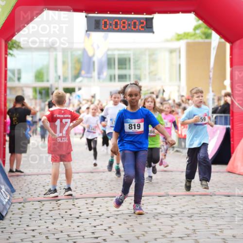 12.06.2026 - Holstenköstenlauf LAZAROV Photography http://msf.ph/oto/9741800 12.06.2026 16:08:04 Laufen 172, 10, 08, 02, 819, 86, 59, 318, 559, 561, 812, 817, 819, 928, 1223, 1343, 1348, 1349, 1353, 1361, 1386 meine-sportfotos.de