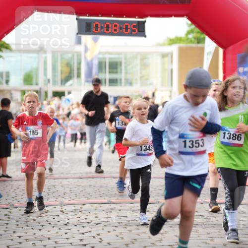 12.06.2026 - Holstenköstenlauf LAZAROV Photography http://msf.ph/oto/9741803 12.06.2026 16:08:07 Laufen 10, 08, 05, 134, 195, 1343, 1353, 1386, 11, 318, 561, 568, 668, 812, 928, 1223, 1238, 1255, 1338, 1341, 1343, 1348, 1349, 1350, 1353, 1361 meine-sportfotos.de
