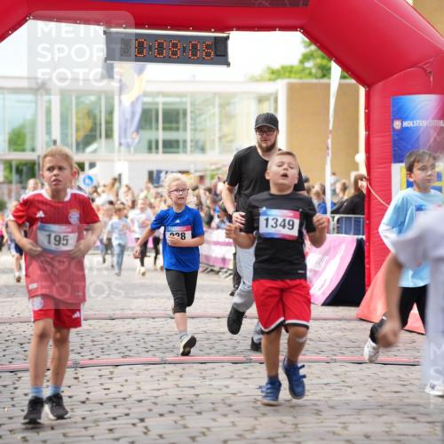 12.06.2026 - Holstenköstenlauf LAZAROV Photography http://msf.ph/oto/9741807 12.06.2026 16:08:08 Laufen 195, 10, 08, 08, 1349, 1343, 11, 140, 318, 561, 568, 668, 674, 928, 1223, 1238, 1249, 1255, 1338, 1341, 1348, 1349, 1350, 1361 meine-sportfotos.de