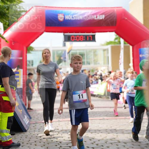12.06.2026 - Holstenköstenlauf LAZAROV Photography http://msf.ph/oto/9741818 12.06.2026 16:08:19 Laufen 0, 08, 17, 11, 38, 18, 60, 156, 157, 162, 338, 342, 389, 391, 392, 395, 672, 933, 1132, 1240, 1561 meine-sportfotos.de