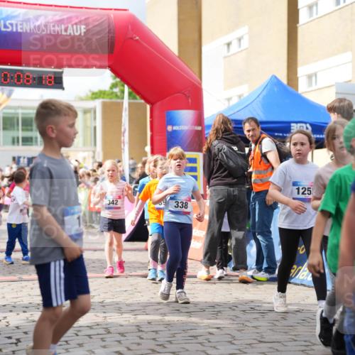 12.06.2026 - Holstenköstenlauf LAZAROV Photography http://msf.ph/oto/9741819 12.06.2026 16:08:20 Laufen 10, 08, 60, 342, 338, 125, 123, 18, 60, 156, 157, 162, 389, 391, 392, 395, 672, 933, 1132, 1240, 1561 meine-sportfotos.de