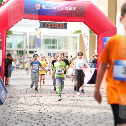 12.06.2026 - Holstenköstenlauf LAZAROV Photography http://msf.ph/oto/9741878 12.06.2026 16:09:02 Laufen 19, 00, 961, 936, 191, 39, 120, 335, 436, 439, 457, 818, 936, 1005, 1135, 1332 meine-sportfotos.de