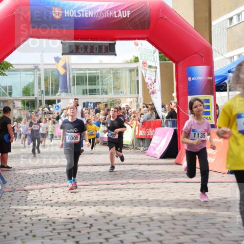12.06.2026 - Holstenköstenlauf LAZAROV Photography http://msf.ph/oto/9741892 12.06.2026 16:09:12 Laufen 323, 1135, 435, 337, 1005, 45, 12, 69, 160, 323, 324, 325, 337, 339, 435, 1005, 1135, 1233, 1390 meine-sportfotos.de
