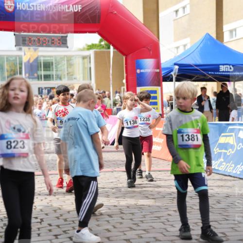 12.06.2026 - Holstenköstenlauf LAZAROV Photography http://msf.ph/oto/9741933 12.06.2026 16:09:38 Laufen 823, 92, 1136, 1235, 1381, 332, 811, 822, 1134, 1237, 1254 meine-sportfotos.de