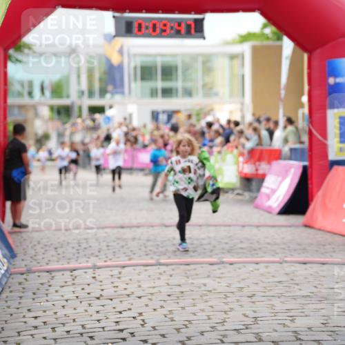 12.06.2026 - Holstenköstenlauf LAZAROV Photography http://msf.ph/oto/9741947 12.06.2026 16:09:49 Laufen 0, 09, 41, 330, 560, 946, 1344, 1362, 1511, 1539, 1548 meine-sportfotos.de
