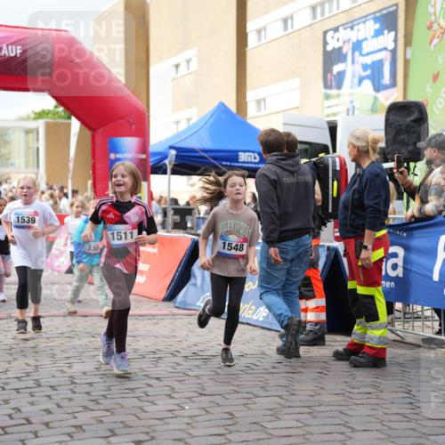 12.06.2026 - Holstenköstenlauf LAZAROV Photography http://msf.ph/oto/9741957 12.06.2026 16:09:55 Laufen 56, 1539, 330, 1511, 1548, 330, 449, 549, 560, 1344, 1362, 1454, 1511, 1539, 1548 meine-sportfotos.de