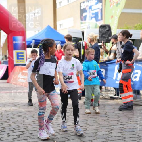 12.06.2026 - Holstenköstenlauf LAZAROV Photography http://msf.ph/oto/9741967 12.06.2026 16:10:00 Laufen 1333, 344, 330, 449, 549, 1454, 1464 meine-sportfotos.de