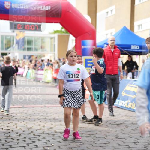 12.06.2026 - Holstenköstenlauf LAZAROV Photography http://msf.ph/oto/9741974 12.06.2026 16:10:09 Laufen 10, 10, 01, 1312, 7454, 549, 326, 1464, 1533 meine-sportfotos.de