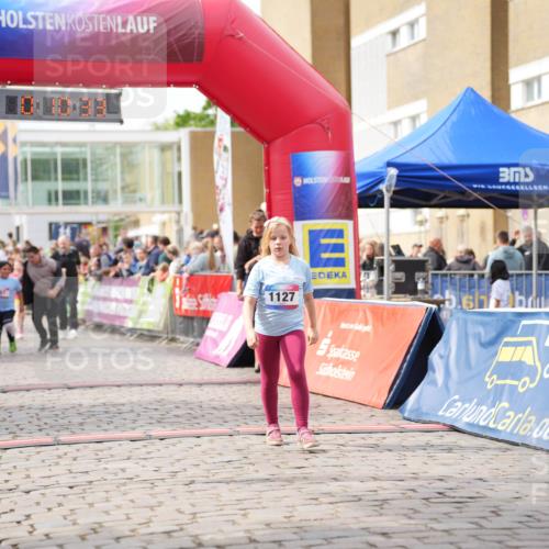 12.06.2026 - Holstenköstenlauf LAZAROV Photography http://msf.ph/oto/9741998 12.06.2026 16:10:35 Laufen 1127, 5, 25, 26, 1, 9, 567, 1127 meine-sportfotos.de