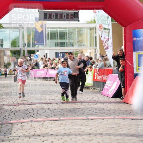 12.06.2026 - Holstenköstenlauf LAZAROV Photography http://msf.ph/oto/9742002 12.06.2026 16:10:38 Laufen 567, 1, 9, 567 meine-sportfotos.de