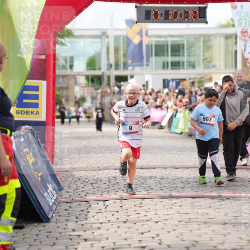 12.06.2026 - Holstenköstenlauf LAZAROV Photography http://msf.ph/oto/9742007 12.06.2026 16:10:40 Laufen 9, 567, 1, 9, 567 meine-sportfotos.de
