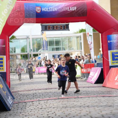 12.06.2026 - Holstenköstenlauf LAZAROV Photography http://msf.ph/oto/9742020 12.06.2026 16:10:53 Laufen 19, 00, 10, 347, 5, 346, 347, 938, 1550 meine-sportfotos.de