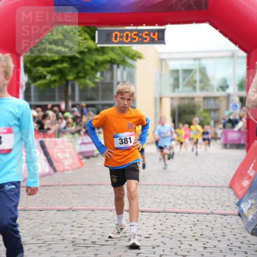 12.06.2026 - Holstenköstenlauf LAZAROV Photography http://msf.ph/oto/9742106 12.06.2026 16:20:52 Laufen 73, 381, 0, 05, 54, 205, 298, 472, 475, 476, 599, 615, 840, 1309 meine-sportfotos.de