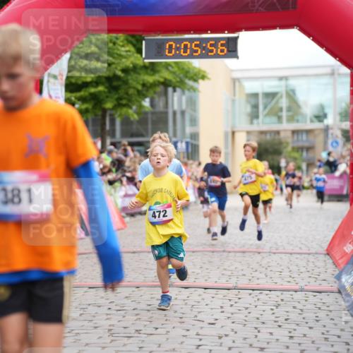 12.06.2026 - Holstenköstenlauf LAZAROV Photography http://msf.ph/oto/9742109 12.06.2026 16:20:54 Laufen 381, 10, 05, 56, 472, 1015, 205, 298, 472, 475, 476, 599, 615, 832, 840, 1309 meine-sportfotos.de