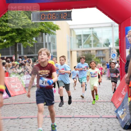 12.06.2026 - Holstenköstenlauf LAZAROV Photography http://msf.ph/oto/9742132 12.06.2026 16:21:10 Laufen 10, 08, 82, 508, 21, 1187, 213, 6, 12, 76, 168, 171, 213, 294, 315, 387, 462, 486, 588, 600, 604, 608, 1187 meine-sportfotos.de