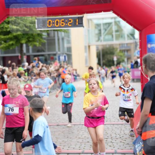 12.06.2026 - Holstenköstenlauf LAZAROV Photography http://msf.ph/oto/9742142 12.06.2026 16:21:19 Laufen 76, 0, 06, 21, 100, 598, 12, 210, 300, 459, 462, 591, 598, 825, 835, 1029, 1314, 1324 meine-sportfotos.de