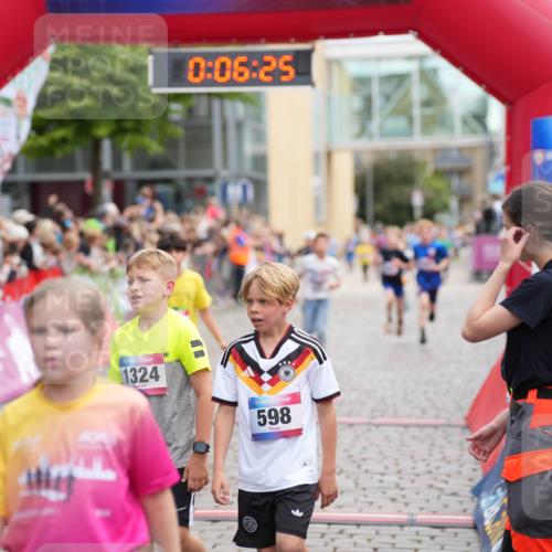 12.06.2026 - Holstenköstenlauf LAZAROV Photography http://msf.ph/oto/9742147 12.06.2026 16:21:23 Laufen 300, 1324, 0, 06, 25, 598, 210, 459, 606, 825, 837, 1029, 1314, 1545 meine-sportfotos.de