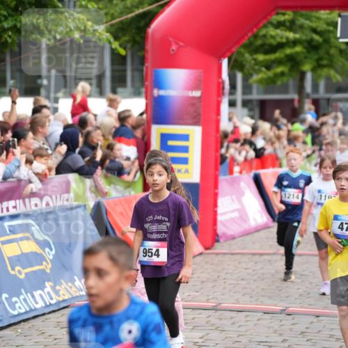 12.06.2026 - Holstenköstenlauf LAZAROV Photography http://msf.ph/oto/9742173 12.06.2026 16:21:43 Laufen 125, 954, 1214, 119, 0, 06, 45, 364, 474, 292, 86, 114, 304, 316, 382, 468, 473, 480, 597, 605, 612, 829, 857, 865, 866, 868, 1002, 1023, 1184, 1190, 1197, 1214, 1328, 1330, 1413, 1436, 1475 meine-sportfotos.de