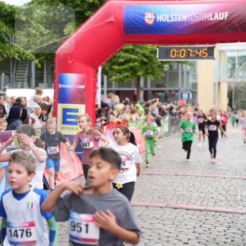 12.06.2026 - Holstenköstenlauf LAZAROV Photography http://msf.ph/oto/9742259 12.06.2026 16:22:42 Laufen 576, 828, 847, 1476, 951, 76, 0, 07, 45, 35, 170, 581, 676, 687, 847, 862, 870, 1206, 1473 meine-sportfotos.de