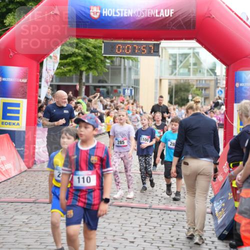 12.06.2026 - Holstenköstenlauf LAZAROV Photography http://msf.ph/oto/9742277 12.06.2026 16:22:54 Laufen 206, 2, 110, 10, 07, 5, 285, 1100, 15, 28, 61, 284, 285, 288, 297, 305, 385, 481, 589, 693, 695, 703, 844, 845, 1028, 1100, 1113, 1185, 1186, 1220, 1329 meine-sportfotos.de