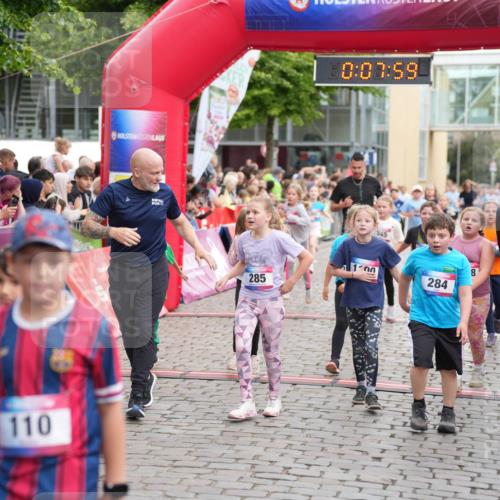 12.06.2026 - Holstenköstenlauf LAZAROV Photography http://msf.ph/oto/9742282 12.06.2026 16:22:56 Laufen 110, 285, 0, 07, 59, 845, 8, 100, 284, 61, 285, 288, 297, 305, 385, 481, 589, 693, 695, 703, 844, 845, 1028, 1100, 1113, 1185, 1186, 1220, 1329 meine-sportfotos.de