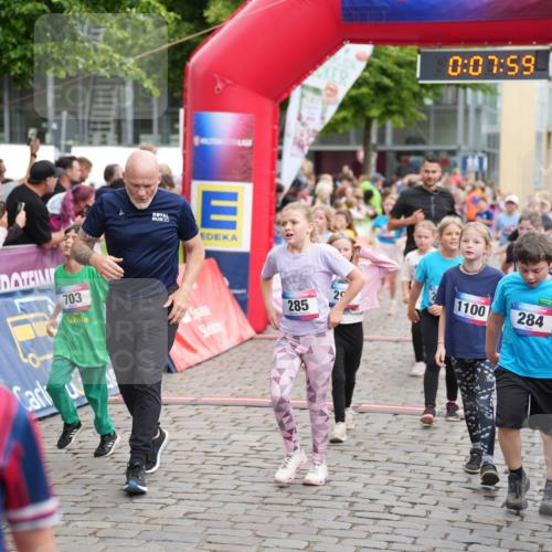12.06.2026 - Holstenköstenlauf LAZAROV Photography http://msf.ph/oto/9742285 12.06.2026 16:22:57 Laufen 703, 20, 285, 20, 0, 07, 59, 1100, 028, 284, 61, 288, 297, 305, 385, 481, 589, 693, 695, 703, 844, 845, 1026, 1028, 1113, 1185, 1186, 1220, 1329 meine-sportfotos.de