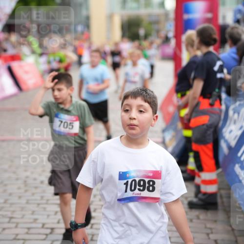 12.06.2026 - Holstenköstenlauf LAZAROV Photography http://msf.ph/oto/9742321 12.06.2026 16:23:17 Laufen 705, 36, 1098, 98, 119, 138, 164, 207, 465, 590, 593, 595, 685, 698, 841, 1209, 1216, 1321, 1327, 1429, 1502 meine-sportfotos.de