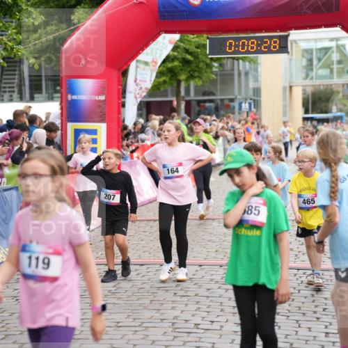 12.06.2026 - Holstenköstenlauf LAZAROV Photography http://msf.ph/oto/9742340 12.06.2026 16:23:26 Laufen 119, 207, 164, 0, 08, 28, 85, 465, 67, 582, 586, 593, 602, 686, 1103, 1104, 1110, 1201, 1203, 1208, 1219, 1425, 1502 meine-sportfotos.de