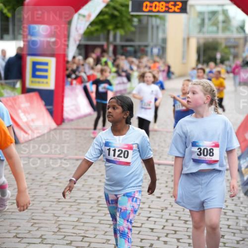 12.06.2026 - Holstenköstenlauf LAZAROV Photography http://msf.ph/oto/9742372 12.06.2026 16:23:50 Laufen 384, 0, 08, 52, 35, 1120, 308, 4, 611, 846, 858, 1195, 1202, 1326, 1378, 1380 meine-sportfotos.de